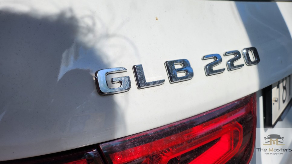 X247 벤츠 GLB 220 뒷좌석의 바람을 불어넣어 줄 2열 송풍구(에어벤트) 설치 / 창원, 마산, 진해