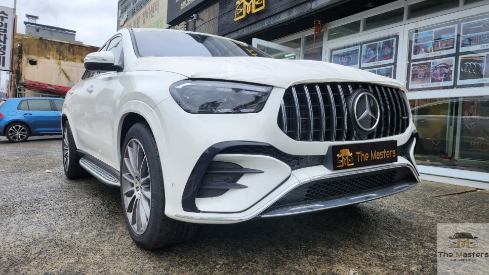 W167 신형 벤츠 페리 GLE 450d 쿠페 압도적인 포스를 느끼게 해드릴 세로그릴 교체!!