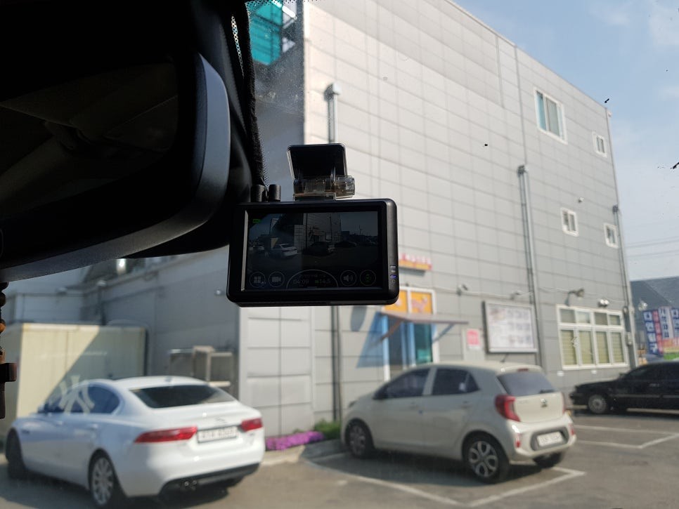 트랙스 파인뷰LX2000 블랙박스 장착 / 고양시 화전동