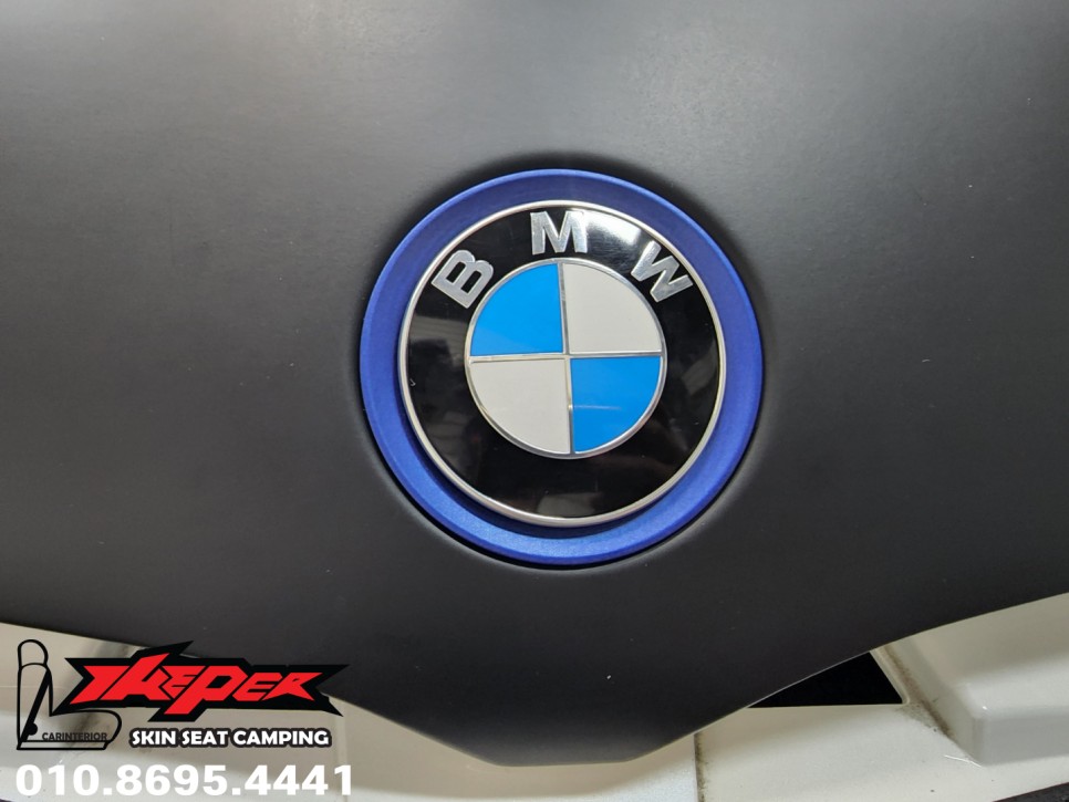 BMW I8 무광블랙 전체랩핑 / 블루 포인트랩핑 / 카스킨 / 카인테리어 / 카시트 / 카커스텀 전문 더퍼 THEPER / 중랑구, 동대문, 광진구, 성동구