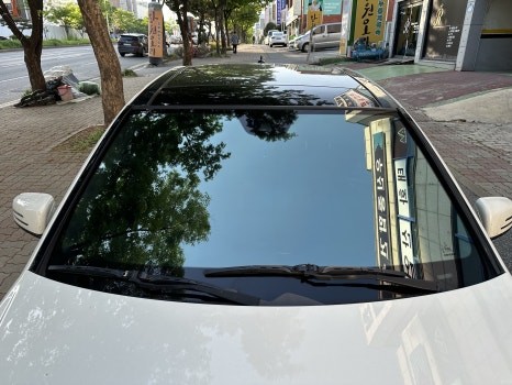 로얄시리즈 썬팅 벤츠 C클래스 W204 로얄시리즈701 필름으로 대전썬팅 더틴팅에서 시공했습니다 / 대전 동구