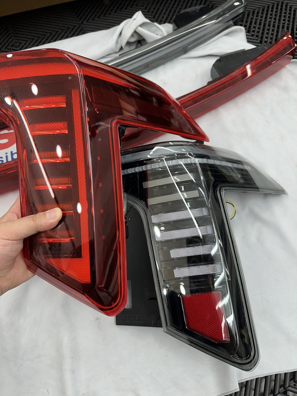 대전 빌스콘티 카니발 KA4 4.5세대 시공 번호판등 서비스 시공 / 대전 동구