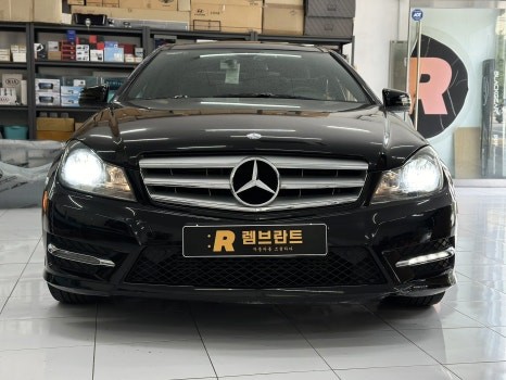 벤츠 C클래스 W204 헤드라이트 할로겐램프 합법적 LED 교체 성공