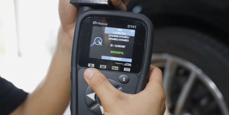 인천tpms센서교체 BMW G30 520d tpms 센서 배터리 완전 소진 / 인천 서구