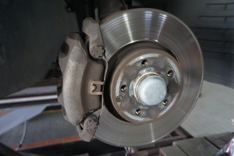 금호타이어 마제스티9 벤츠 E클래스 추천 타이어 가격 / 서울 구로, 양천, 동작, 관악, 영등포, 부천, 안양