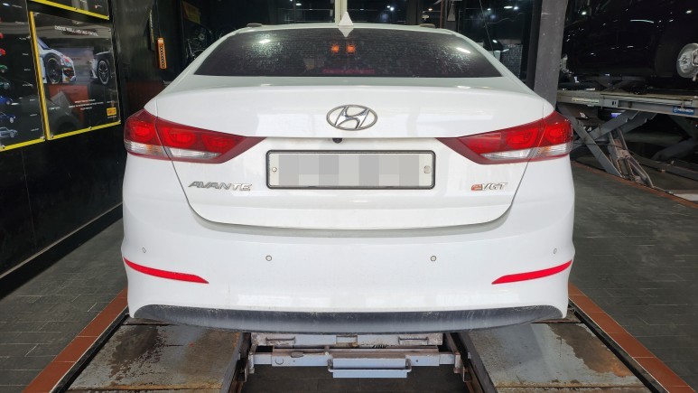 대림동 현대 아반떼 225/45ZR17-고속주행 안전성,정숙성, 승차감까지 극대화한 추천 국산 사계절용타이어-한국타이어 벤투스 프리미엄 컴포트 S2 AS / 서울 구로, 양천, 동작, 관악, 영등포, 부천, 안양