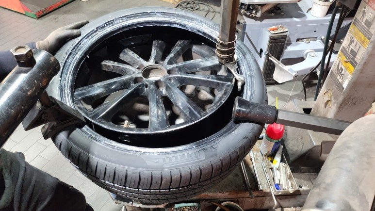 온수동 벤츠CLA클래스 cla200 (225/40R18) 추천 럭셔리 투어링 사계절타이어-피렐리 피제로 올시즌 플러스 / 서울 구로, 양천, 동작, 관악, 영등포, 부천, 안양