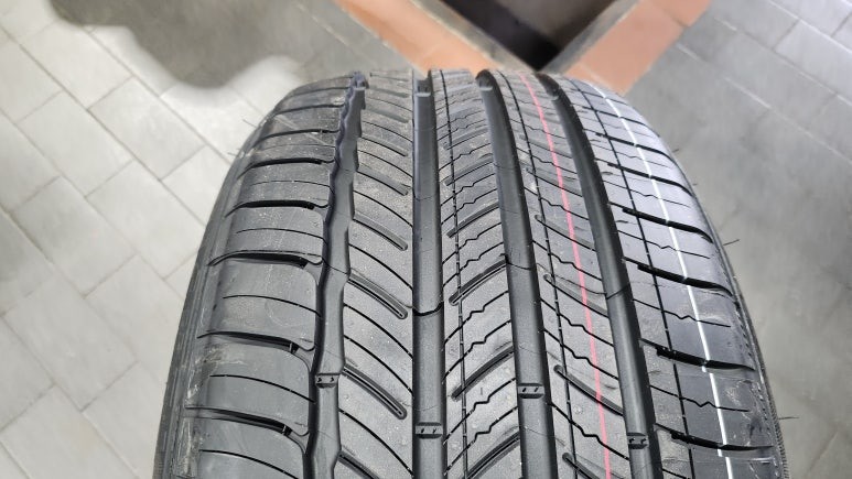 고척동 현대 그랜저 (245/40R19)-사계절내내 강력한 주행퍼포먼스를 제공해주는 미쉐린 프라이머시 투어AS / 서울 구로, 양천, 동작, 관악, 영등포, 부천, 안양