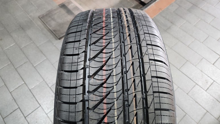 시흥동 쉐보레 더뉴 말리부 (245/40R19)-더욱 길어진 마일리지와 마모수명, 사계절안전성까지 향상된 브리지스톤 투란자 세레니티플러스 / 서울 구로, 양천, 동작, 관악, 영등포, 부천, 안양