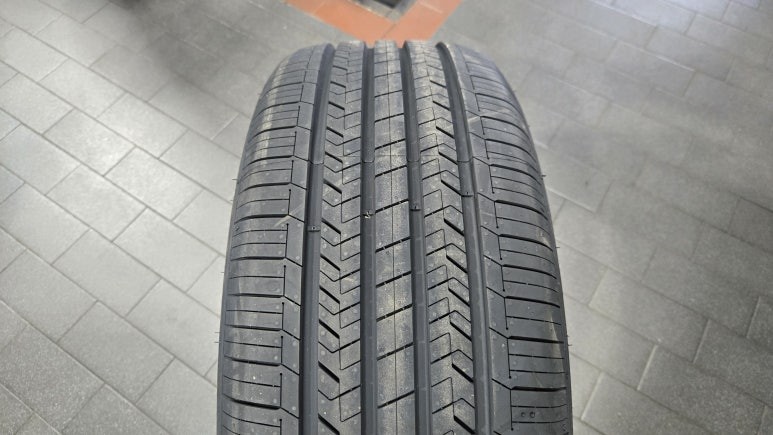 고척동 현대 그랜져 (235/55R17)-친환경요소와 연비효율, 안정적인 승차감까지 향상된 한국타이어 신제품 키너지 컴포트 ST AS / 서울 구로, 양천, 동작, 관악, 영등포, 부천, 안양