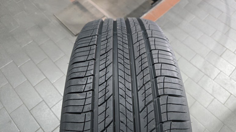 독산동 렉서스 RX-450h (235/55R20)-고출력 SUV차량에 특화되어 내구성과 마일리지를 향상시킨 한국타이어 다이나프로 컴포트 HPX / 서울 구로, 양천, 동작, 관악, 영등포, 부천, 안양
