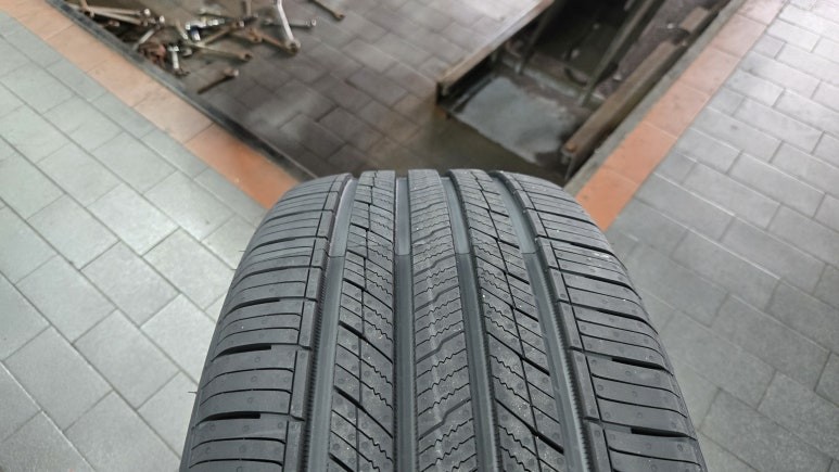 온수동 기아 모하비 (265/50R20)-겨울철 성능까지 갖춰 사계절내내 최고의 주행성능을 제공해주는 한국타이어 다이나프로 프리미엄 컴포트 HPX / 서울 구로, 양천, 동작, 관악, 영등포, 부천, 안양