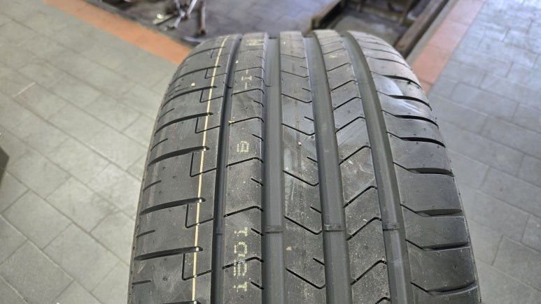 가산동 벤츠 S580 (255/40R20)-고속주행 안정성, 승차감, 정숙성까지 완벽하게 잘갖춘 고성능 피렐리 순정타이어 피제로 pz4 (MO-S) PNCS / 서울 구로, 양천, 동작, 관악, 영등포, 부천, 안양