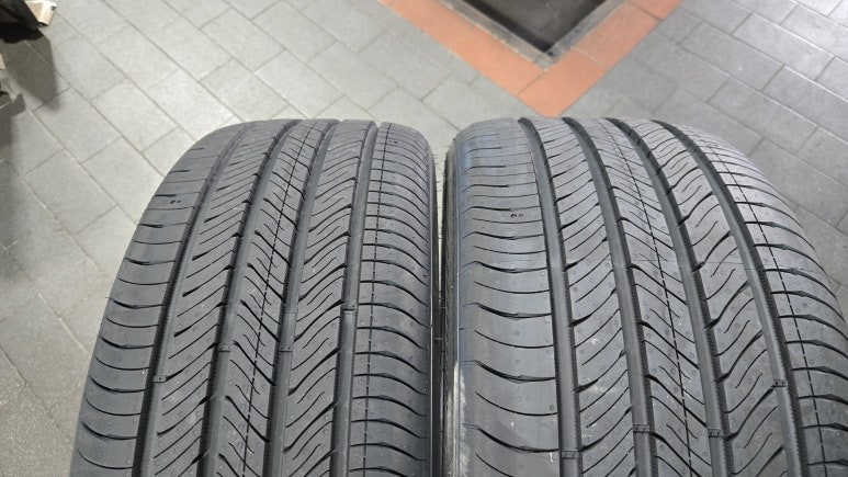 신정동 BMW 320i (2254518, 2554018)-수준높은 승차감, 뛰어난 주헹안전성, 경제성까지 챙겨주는 한국타이어 슈퍼컴포트 벤투스 에어S / 서울 구로, 양천, 동작, 관악, 영등포, 부천, 안양