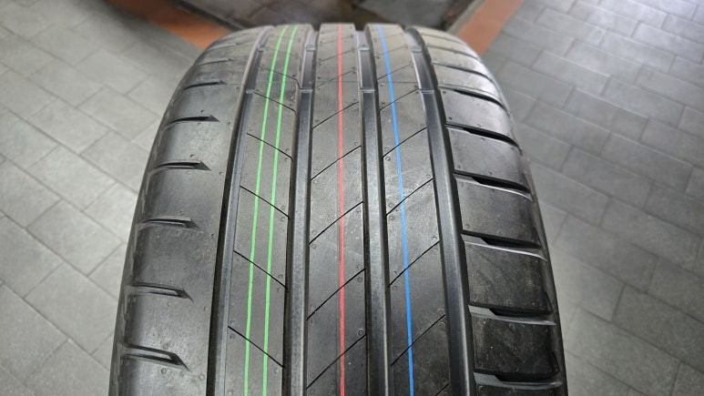 독산동 벤츠 S580 (255/40R20) -승차감과 안전성을 높이기 위해 설계된 프리미엄 컴포트 순정타이어,브리지스톤 투란자 T005 / 서울 구로, 양천, 동작, 관악, 영등포, 부천, 안양