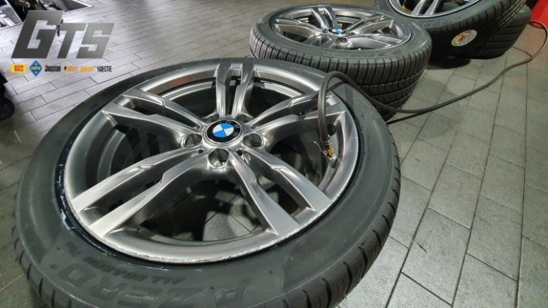 BMW 3시리즈 225 45 18 255 40 18 피렐리 피제로 올시즌 플러스 휠복원전문 휠스토리 / 서울 구로, 양천, 동작, 관악, 영등포, 부천, 안양