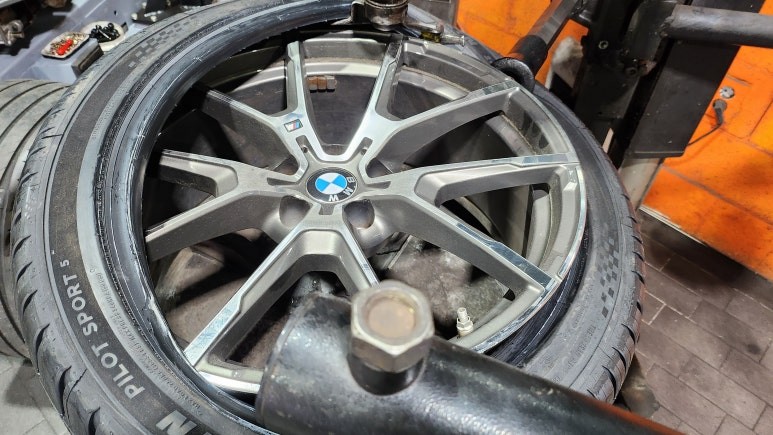 영등포동 BMW 530i 추천 19인치 고성능썸머타이어,미쉐린 파일럿스포츠 5 2454019, 2753519 / 서울 구로, 양천, 동작, 관악, 영등포, 부천, 안양