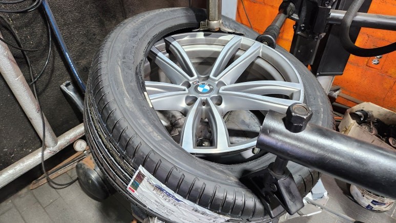신림동 BMW 7시리즈 730d Xdrive(245/45R19,275/40R19)-승차감이 대폭 개선된 차세대 런플랫타이어 브릿지스톤 포텐자 S001 교체후기! / 서울 구로, 양천, 동작, 관악, 영등포, 부천, 안양