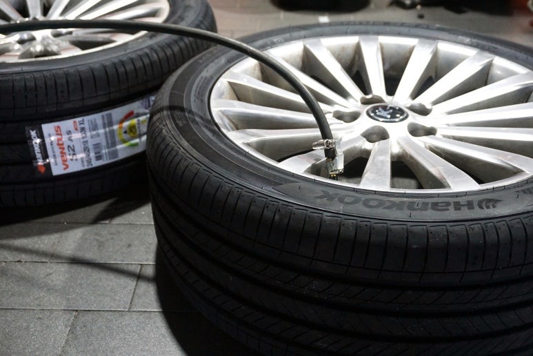 한국타이어 가격표 기아 K7 2454518 타이어 교체 / 서울 구로, 양천, 동작, 관악, 영등포, 부천, 안양