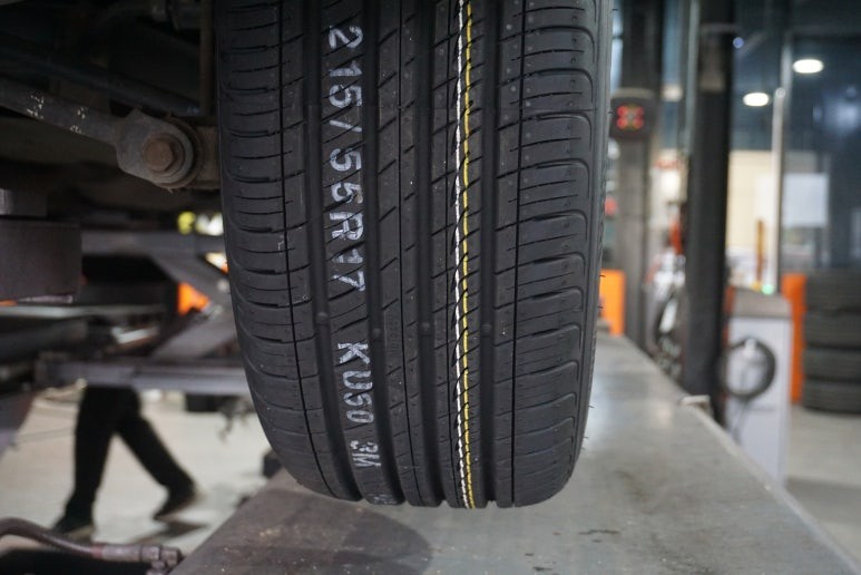 금호타이어 가격표 렉서스 ES 타이어 교체 / 서울 구로, 양천, 동작, 관악, 영등포, 부천, 안양