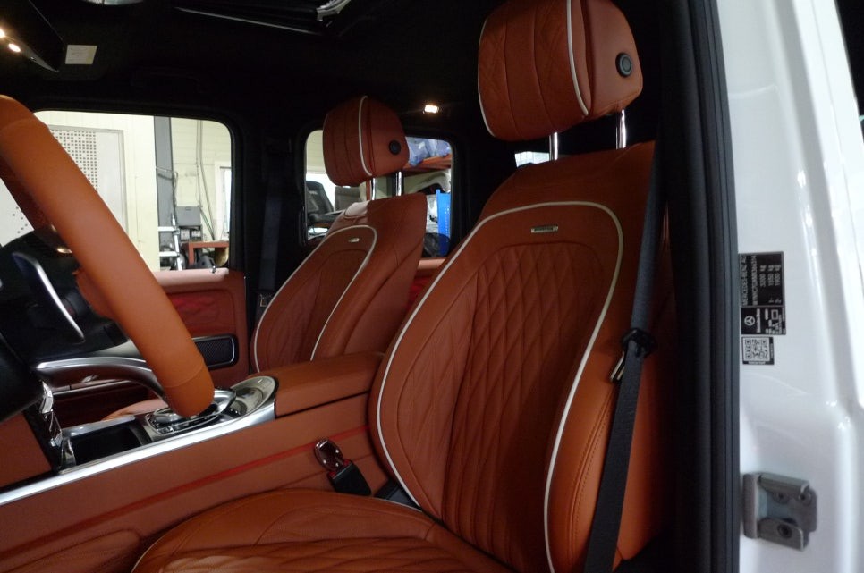 벤츠 신형 G 바겐 w464(gclass) 63amg  # 나파가죽 오렌지 풀 인테리어 커스텀 시공 (나파가죽 시트, 도어트림, 대시보드, 중앙 콘솔, 핸들, 브라부스 패턴)