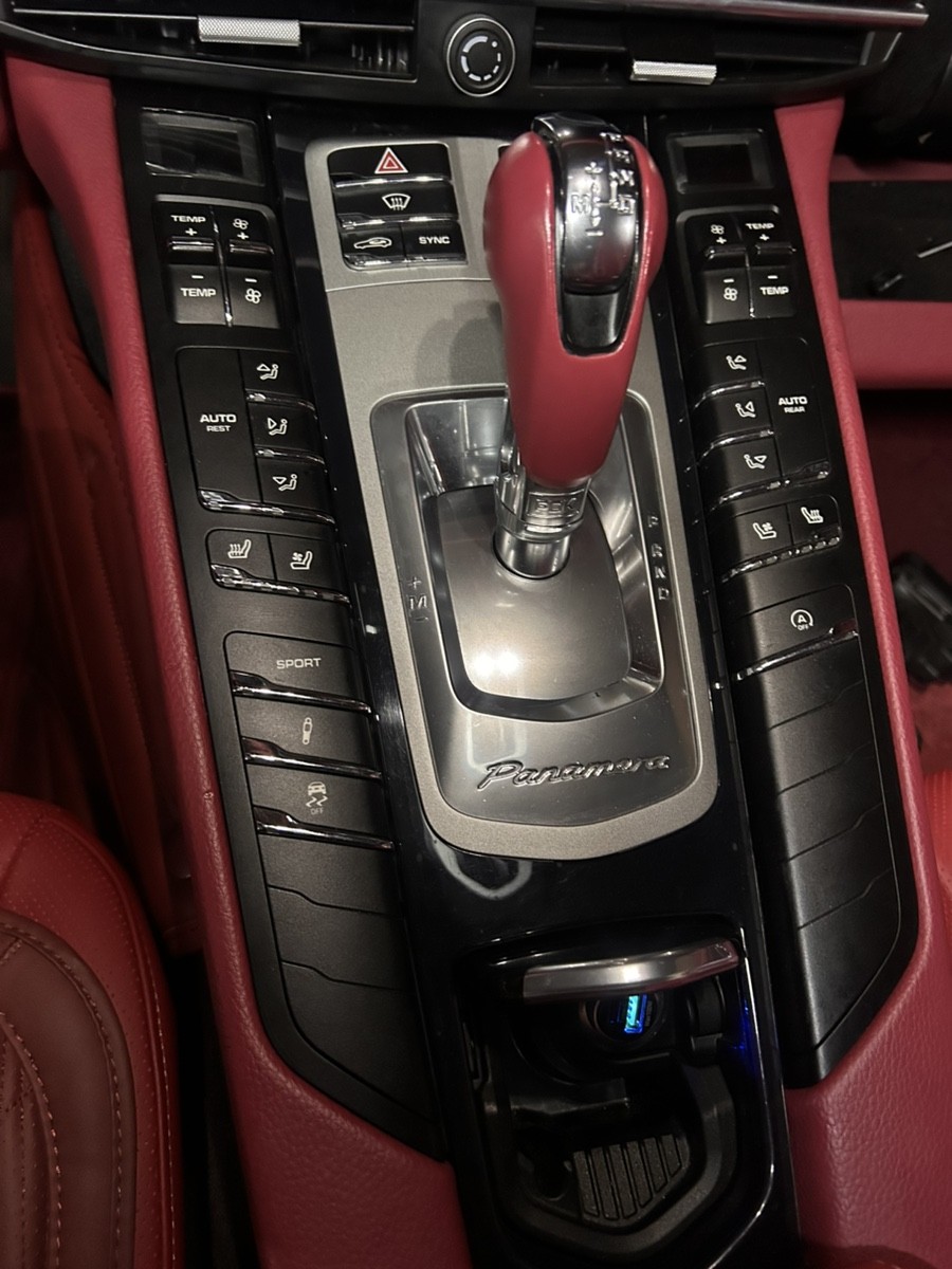 포르쉐 파나메라 970 실내 완벽 튜닝 서울 양천구 출장설치 / 서울 영등포 양평동