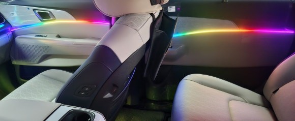 대전/충청 페리카니발KA4 순정옵션이 없어도 완벽하게!에이비클 무빙엠비언트 시공후기 / 천안 서북구