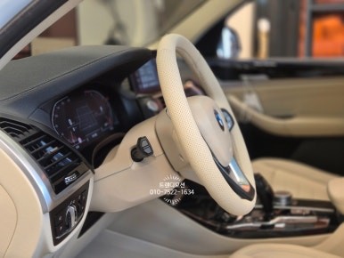 BMW X3 핸들가죽교체+컬러안전벨트 전문가에게 맡기세요~