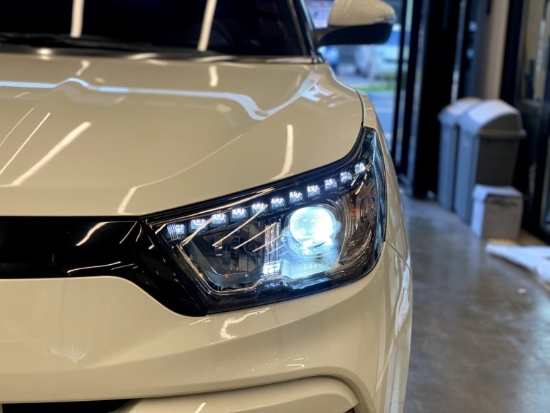 [쌍용 티볼리] 국토부 합법 인증LED 헤드램프 브라비오SP 터미네이터 장착점! 인천 서구는 트렌디모션! / 인천 서구, 부평, 부천