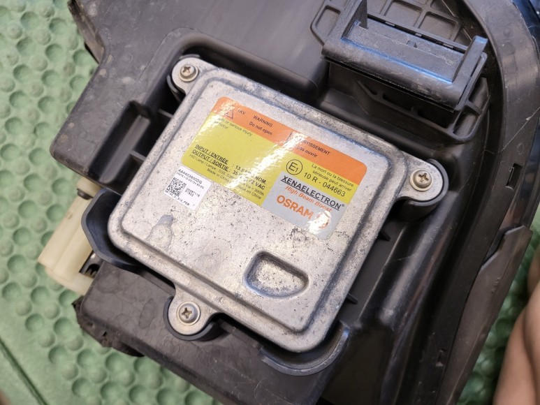 [제네시스DH] 솔라룩스 인천 대리점, 4900K D1S 하이스트비젼으로 HID 광량 업그레이드! / 인천 서구, 부평, 부천