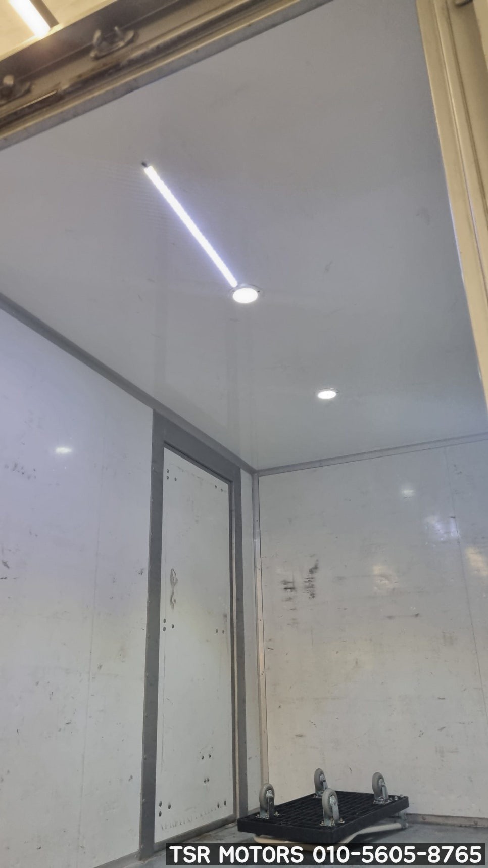 인천 부평 탑차 실내등 수리 및 탑등 LED설치 전문점 포터 봉고 마이티 - 십정 가좌 가정 간석 산곡 청천 효성 구월 부개 청라 루원시티 등 전지역 / 인천 부평