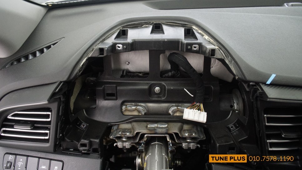 더뉴 아반떼 AD 계기판 업그레이드 튜닝, 자동차 순정 슈퍼비전 클러스터 교체 작업 / 창원 의창구 서상동