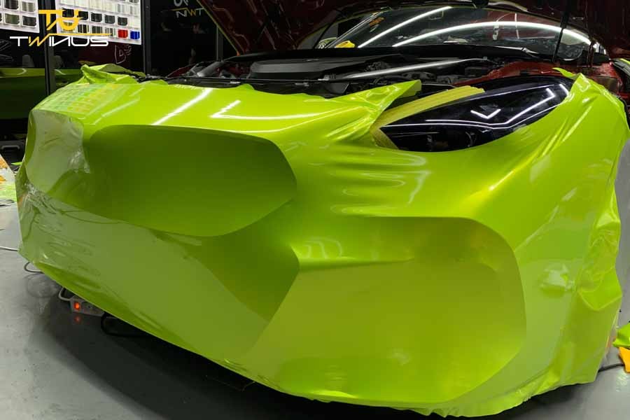 BMW G29 Z4 M40i 택랩 Acid Lime 전체랩핑
