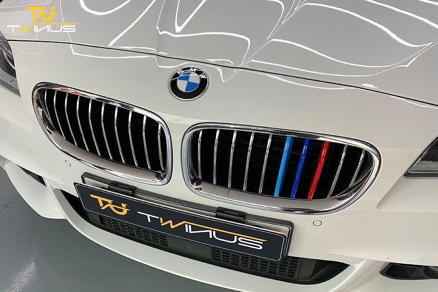 경기남부 / BMW520d 차량 루프스킨 및 그릴랩핑 / 안양시 동안구 관양동 / 안양.과천.군포.의왕