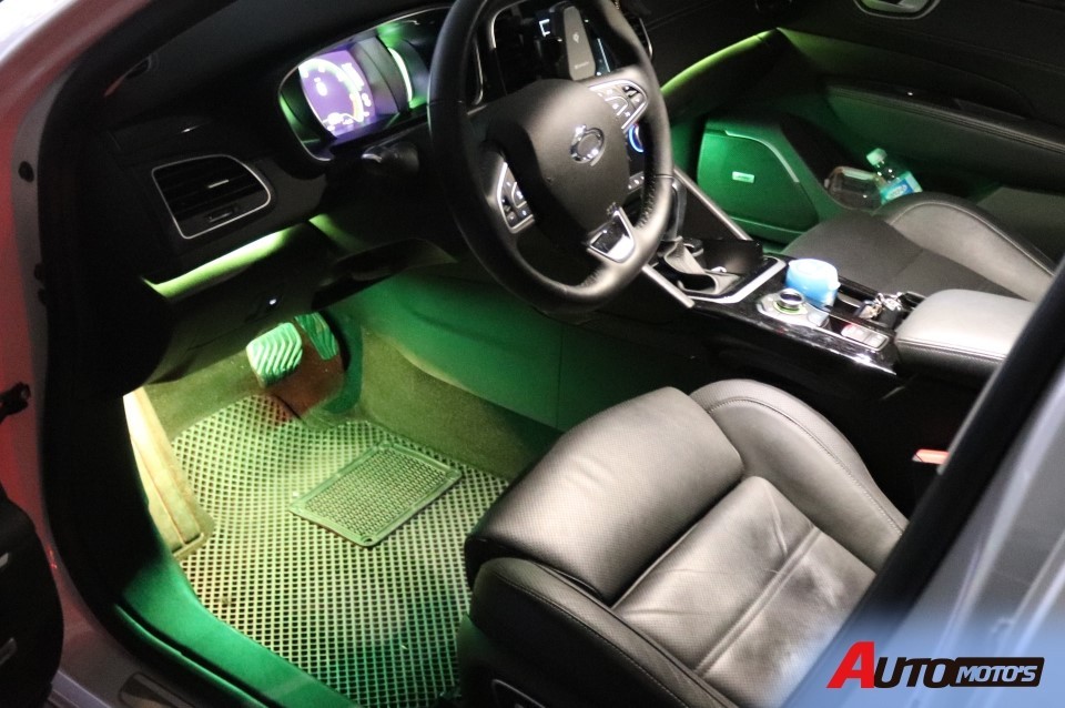 ★자동차튜닝★SM6 엠비언트 연동 풋등[S링크연동]작업했습니다~내차가 너무 무드있어졌어요^.^[서울튜닝/국산차 수입차튜닝전문점]§§아우토모토스§§ / 서울 중랑구