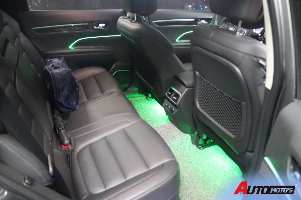 ★자동차튜닝★QM6엠비언트 [스마트폰연동]작업으로 분위기깡패!!♥야간드라이브시 너무 예쁘네요^^[서울튜닝/국산차 수입차튜닝전문]§§아우토모토스§§ / 서울 중랑구