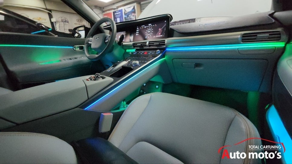 [서울자동차튜닝] 넥쏘 코더스엠비언트 무드등 시공작업으로 룸램프까지 핫하게 변신완료 !! / 서울 중랑구