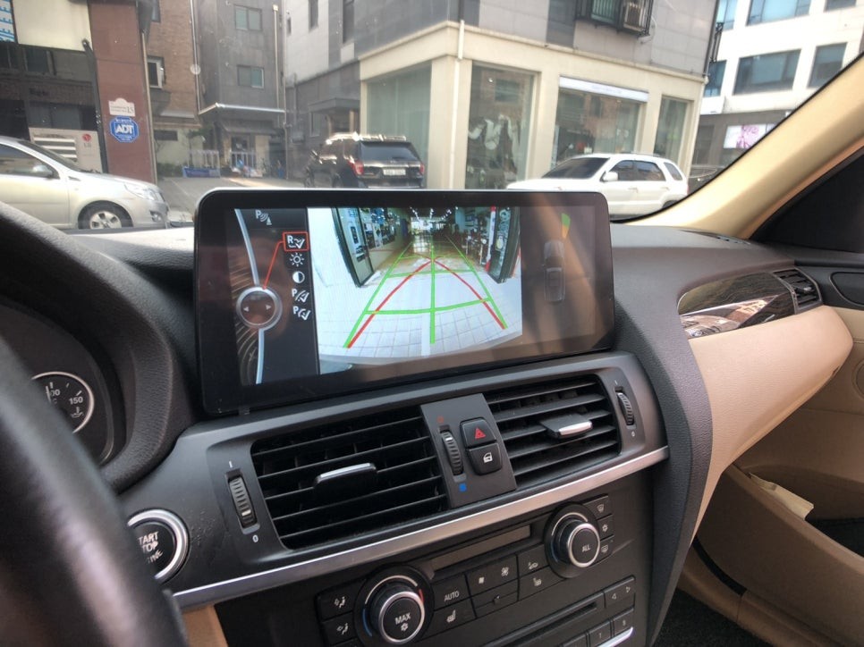 BMW X3 12.3인치 안드로이드 네비게이션 모니터 [설치공임]