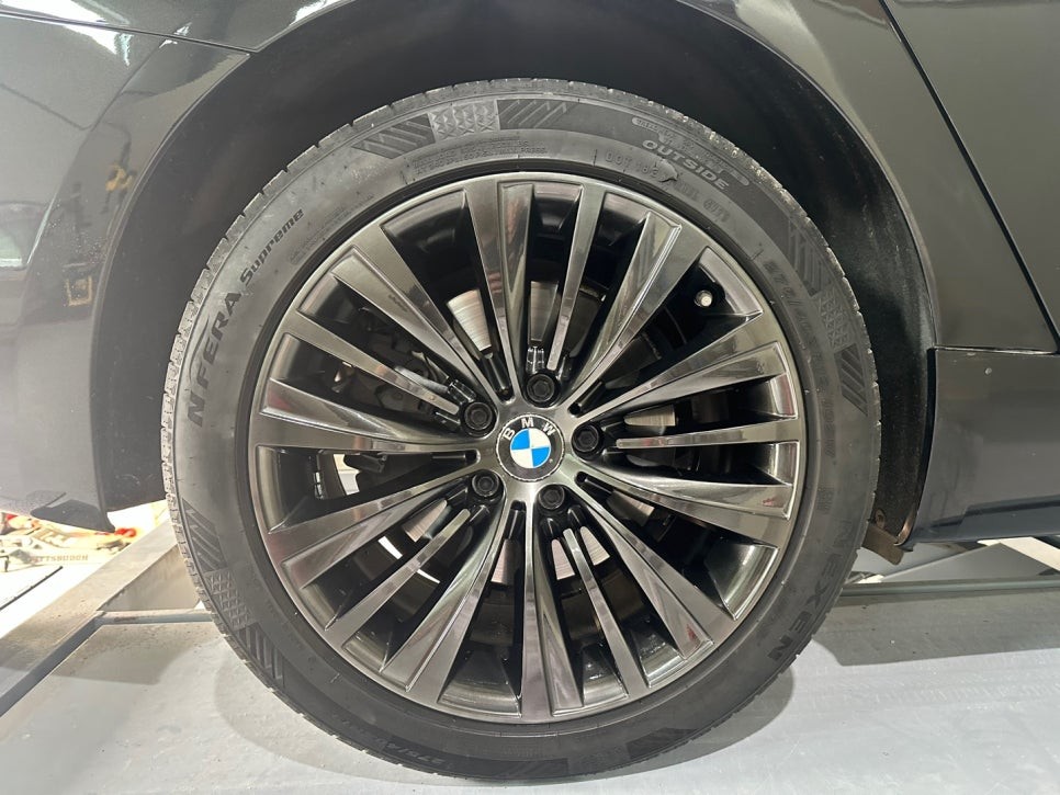 [제천휠복원][제천휠도색] BMW 6GT 블랙크롬 휠복원!