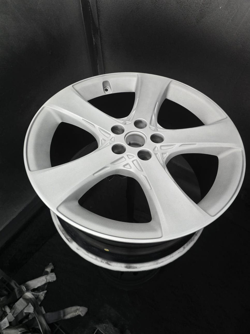 [강릉휠수리 강릉휠복원] 제네시스 G80 다크스퍼터링 휠도색 / 원주, 강릉