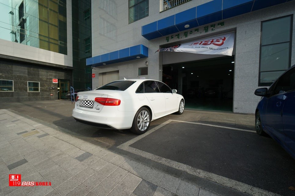 아우디 A4 순정휠 주차기스 원상태 복원 휠도색 휠119 / 서울 강남