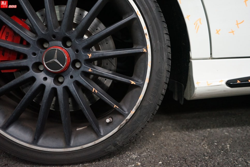 서울 경기남부 / 벤츠 A45 AMG 박리후 원상태 휠수리 휠119 / 서울 강남 / 강남.송파.서초.동작.강동 성남.용인.이천 부천.광명