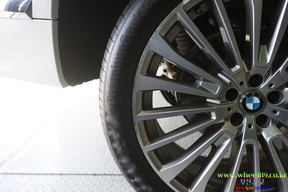 서울 경기남부 / BMW X7 휠수리 및 휠도색 22인치휠 휠119 / 서울 강남 / 강남.송파.서초.동작.강동 성남.용인.이천 부천.광명