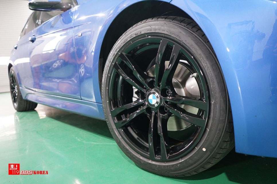bmw320D 18인치휠 검정유광 색상으로 휠도색 / 서울 강남