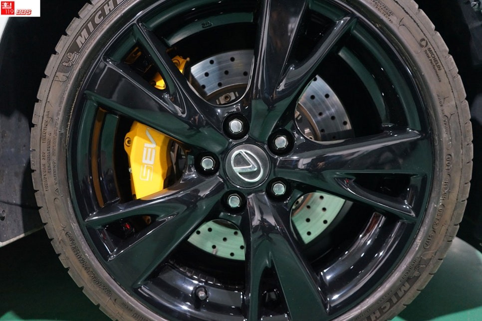 렉서스 IS250 잘못된 휠도색 재도색 휠119 / 서울 강남