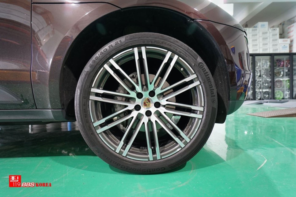 포르쉐 마칸 21인치휠 다이아컷팅 휠수리 전문공장 휠119 / 서울 강남