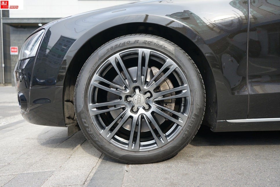 아우디 A8 20인치휠 고스트크롬 휠도색 휠119 / 서울 강남