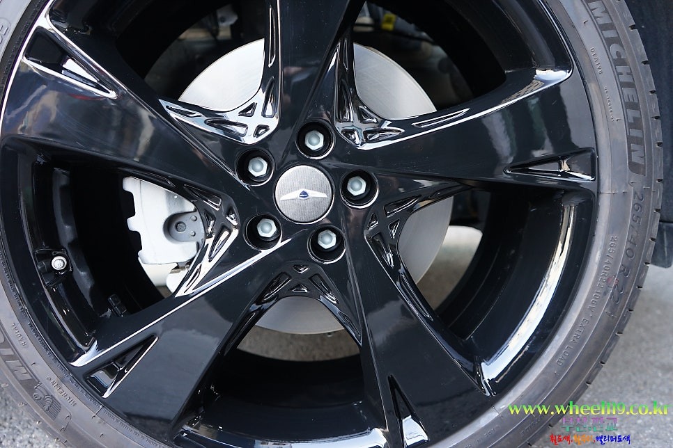 GV80 22인치 휠 블랙유광 휠도색 휠119 / 서울 강남