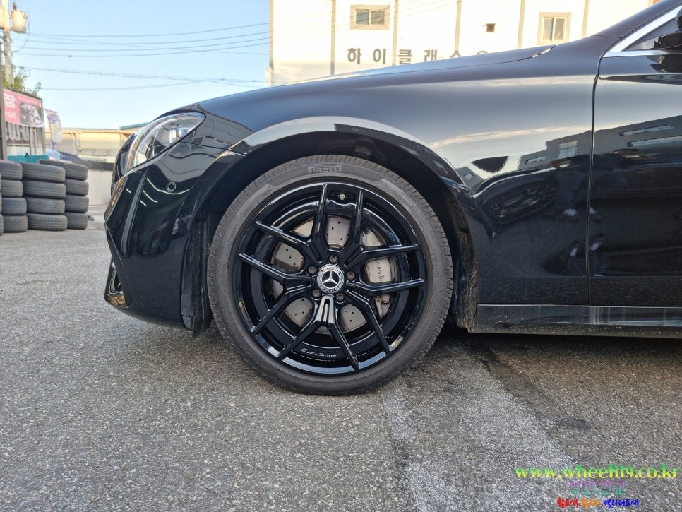 벤츠 E클래스 휠도색 블랙유광 휠119 / 서울 강남