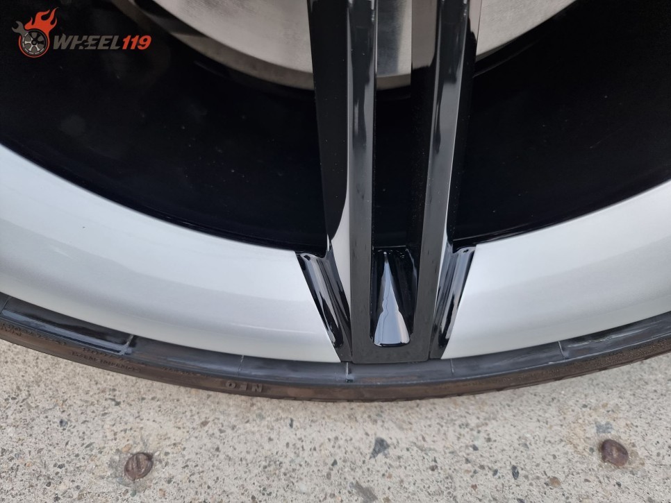 자동차 휠 복원 가격 포르쉐 타이칸 휠 / 강남 송파 서초 판교 분당